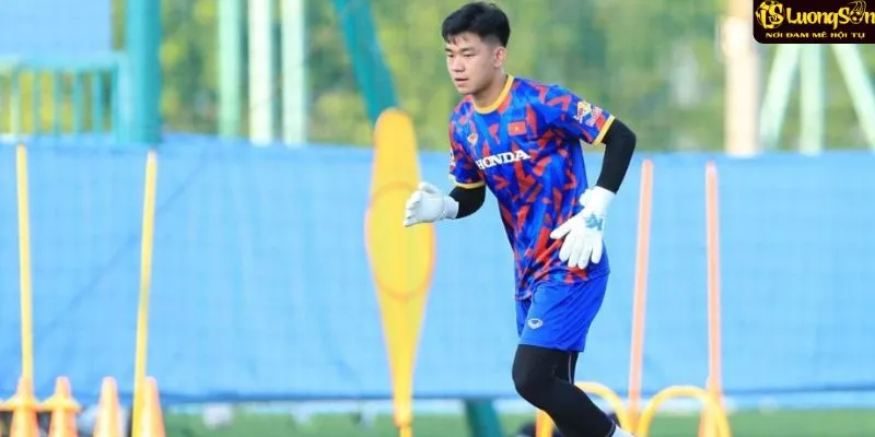 Một quyết định táo bạo của SLNA về việc chia tay thủ quân trẻ nhất V-League 