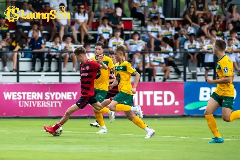 Mt Druitt Town khó có thể chống đỡ trước sức mạnh của Sydney United