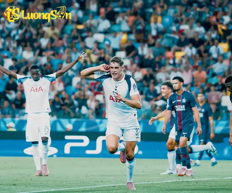 Tottenham đã có những giây phút tuyệt hay trước PSG